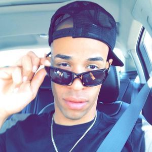 Meet your Posher, Edgar